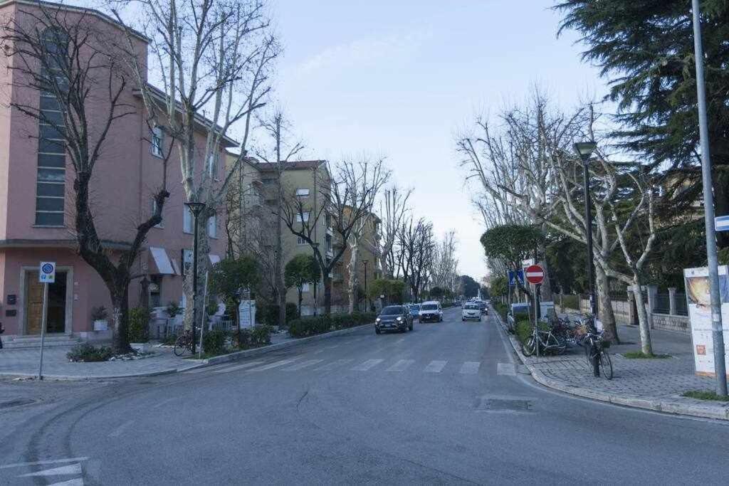 Ospitaci Appartamenti Viale Mezzetti Foligno Eksteriør bilde