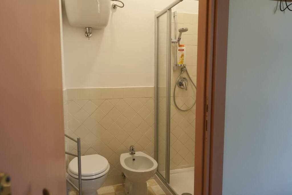 Ospitaci Appartamenti Viale Mezzetti Foligno Eksteriør bilde